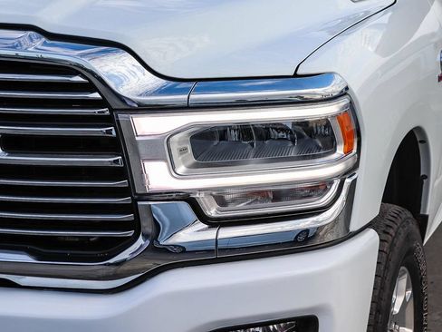 Used 2024 RAM 2500 Laramie AWD/4WD image 5
