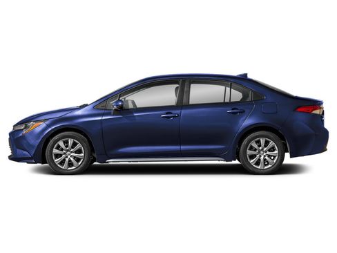 Used 2025 Toyota Corolla LE FWD image 3