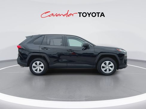 Certified 2025 Toyota RAV4 LE FWD image 9