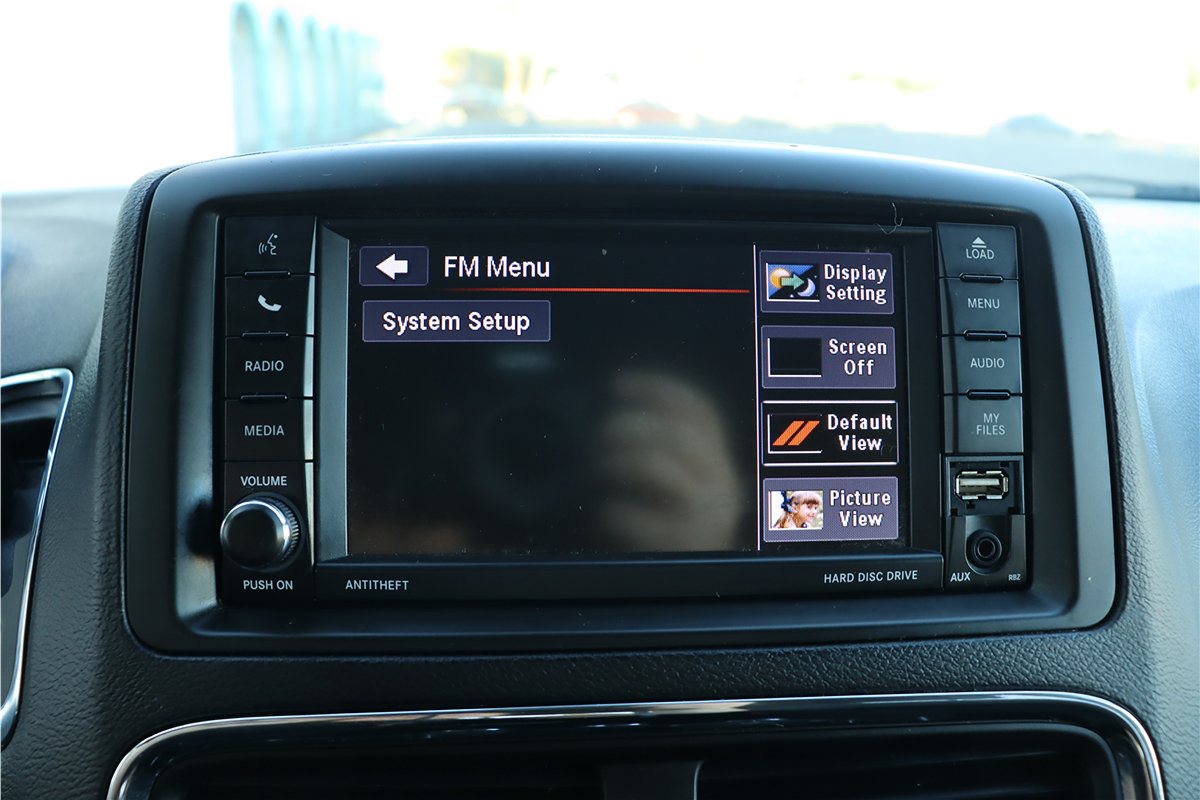 Used 2019 Dodge Grand Caravan SE FWD image 34