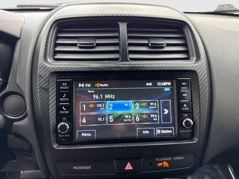 Used 2022 Mitsubishi Outlander Sport ES FWD image 25