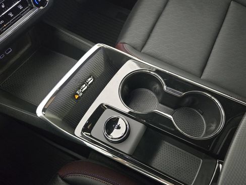 New 2026 Chevrolet Equinox RS w/ Convenience Package III FWD image 20