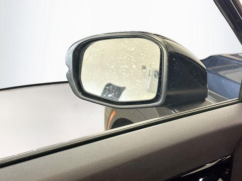 Used 2025 Honda CR-V Sport Touring image 16