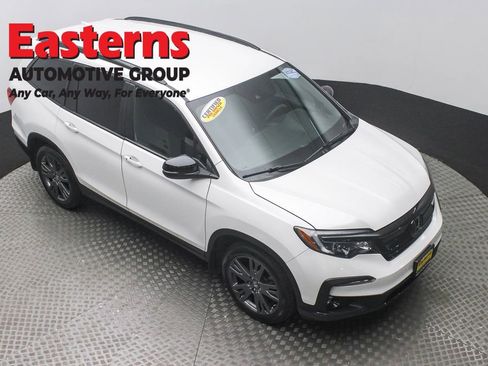 Used 2022 Honda Pilot Sport image 3