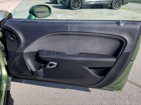 Used 2018 Dodge Challenger SXT RWD image 22