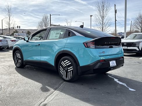 New 2026 Nissan Leaf SV+ w/ Floor Mat Package (SV+) image 4