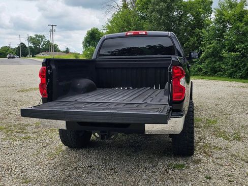 Used 2014 Toyota Tundra SR5 w/ SR5 Upgrade Package AWD/4WD image 7
