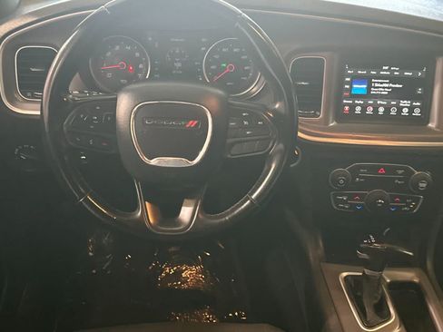Used 2022 Dodge Charger SXT RWD image 15