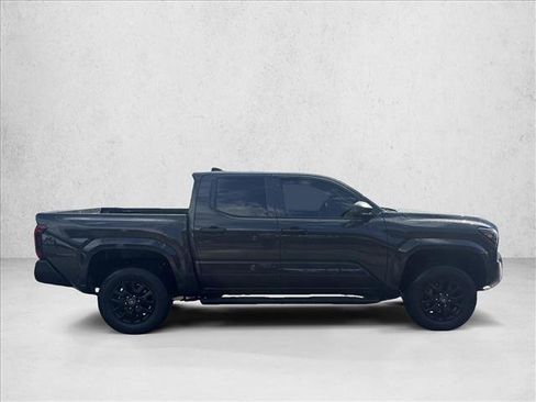 Used 2024 Toyota Tacoma SR image 6