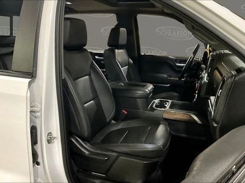 Used 2021 Chevrolet Silverado 1500 LT Trail Boss image 16