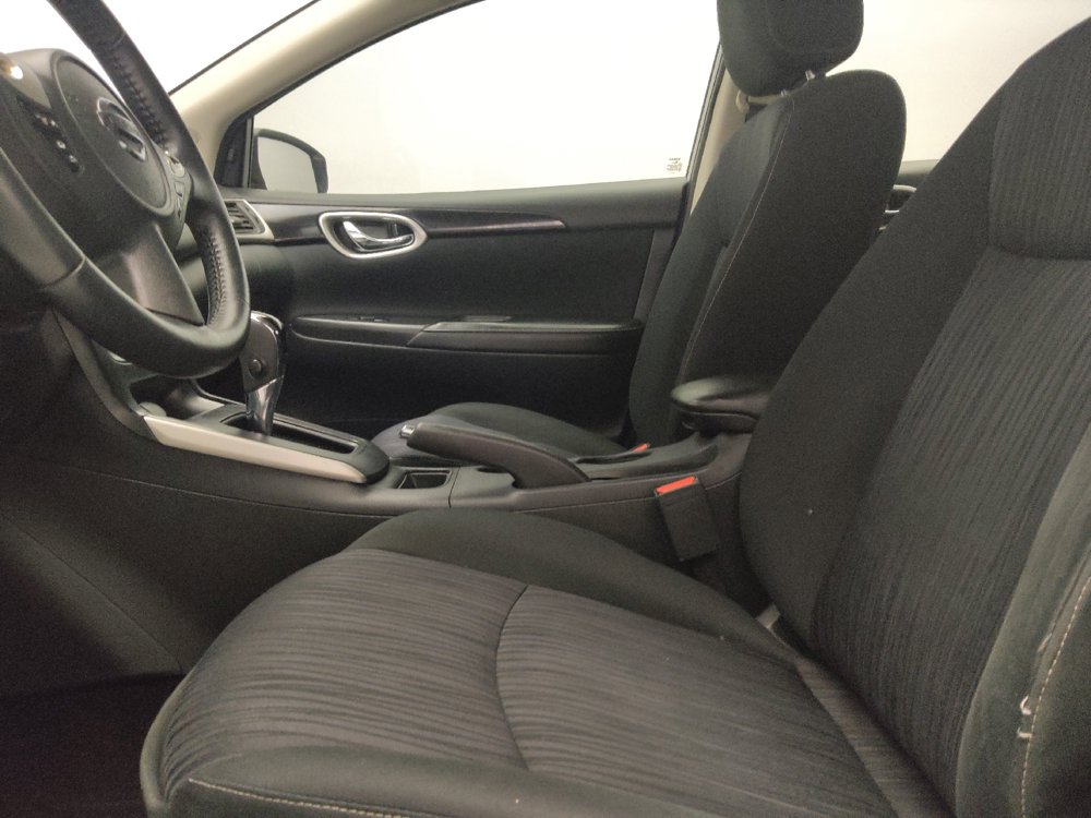 Used 2019 Nissan Sentra SV w/ Special Edition Package FWD image 17