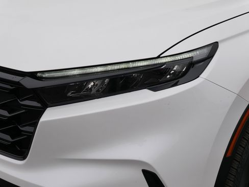 Certified 2026 Honda CR-V Sport Touring image 16