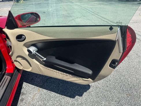Used 2005 Mercedes-Benz SLK 350 image 17