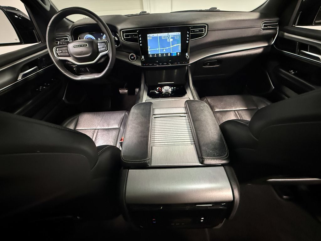 Used 2024 Jeep Wagoneer Series II AWD/4WD image 71