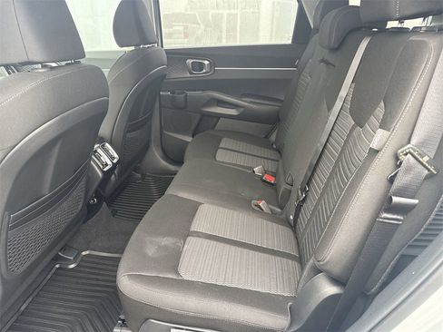 New 2026 Kia Sorento LX image 25