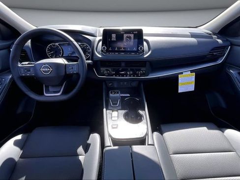 New 2026 Nissan Rogue Dark Armor FWD image 5
