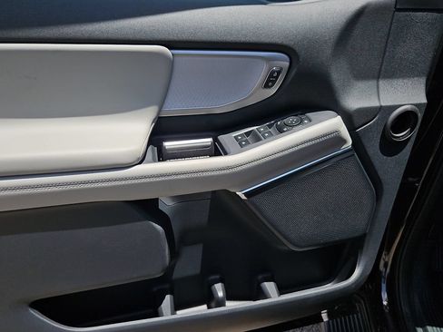 New 2027 Ford Expedition Max Active RWD image 21