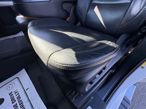 Used 2018 Chevrolet Silverado 1500 LT w/ All Star Edition image 44