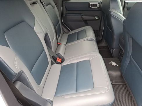 Used 2024 Ford Bronco Outer Banks image 25