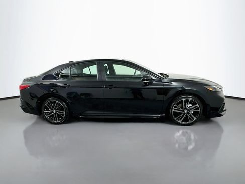 Used 2026 Toyota Camry XSE w/ Premium Plus Package FWD image 4