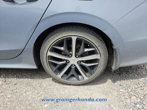 Used 2024 Honda Civic Touring image 10