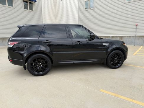 Used 2014 Land Rover Range Rover Sport HSE image 9