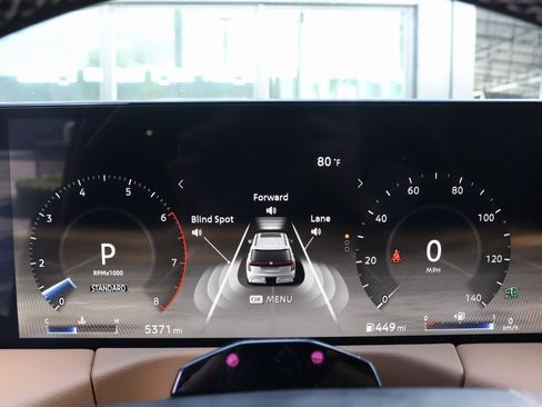 Used 2025 Nissan Armada Platinum Reserve image 45