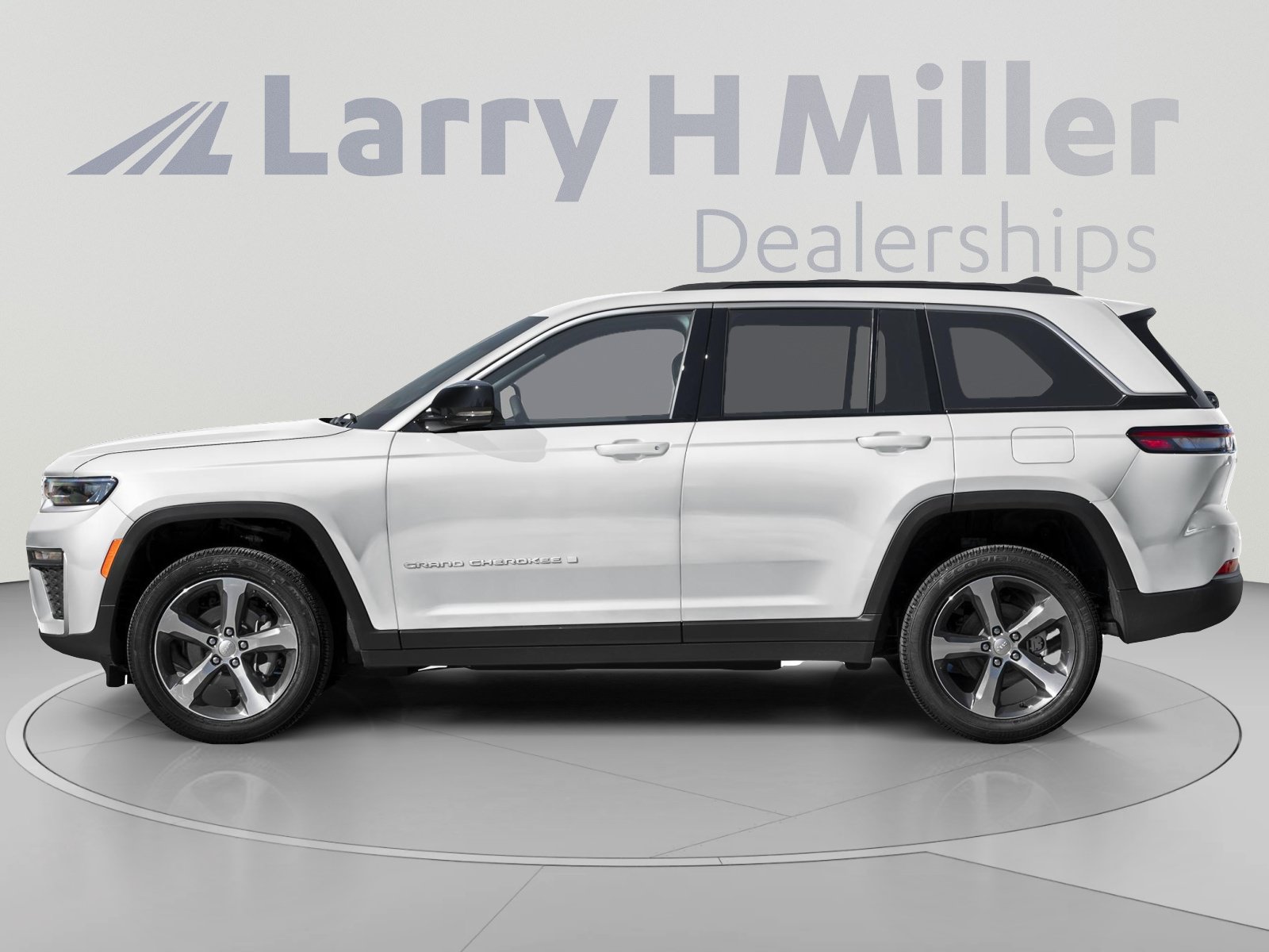 New 2027 Jeep Grand Cherokee Laredo X AWD/4WD image 3