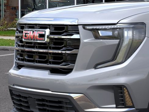 New 2026 GMC Acadia Elevation AWD/4WD image 13