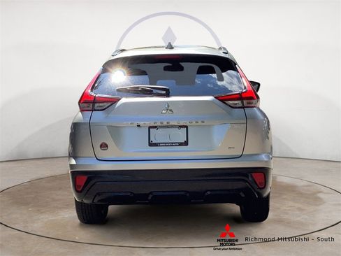 Used 2024 Mitsubishi Eclipse Cross SE image 4