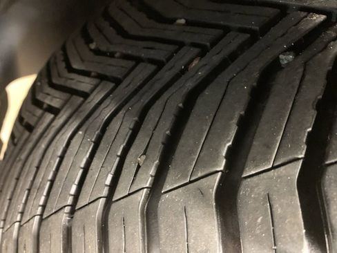 Used 2022 Toyota Highlander XLE image 42