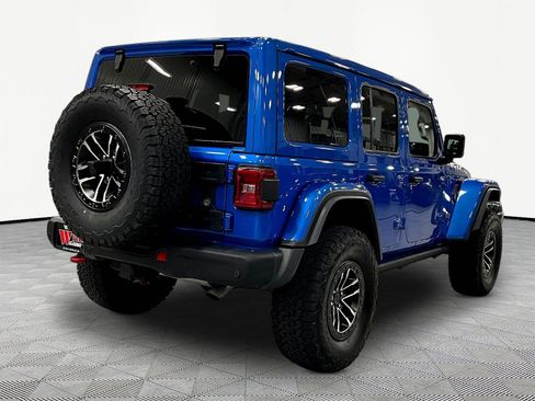 Used 2024 Jeep Wrangler Unlimited Rubicon AWD/4WD image 6