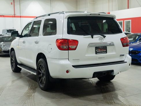 Used 2010 Toyota Sequoia Limited image 4