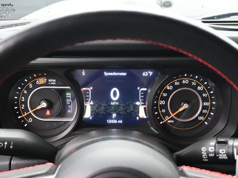Used 2024 Jeep Wrangler Unlimited Rubicon 392 w/ Dual Top Group AWD/4WD image 13