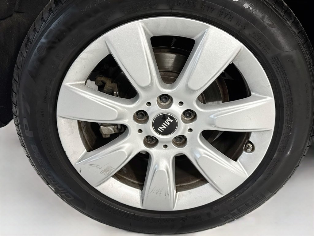 Used 2024 MINI Cooper Countryman FWD image 33