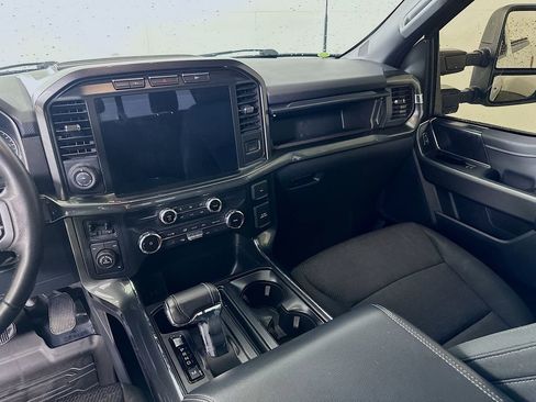 Used 2022 Ford F150 XLT w/ Equipment Group 302A High image 18