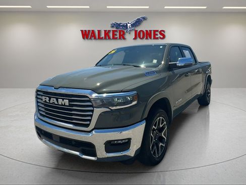 Used 2026 RAM 1500 Laramie AWD/4WD image 3