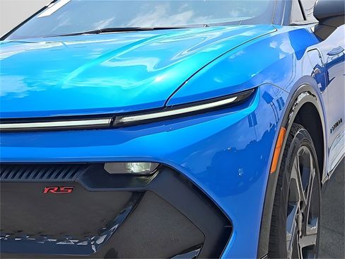 New 2025 Chevrolet Equinox EV RS image 8