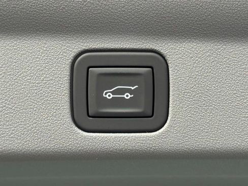 New 2025 Cadillac Escalade IQ Luxury 1 image 32