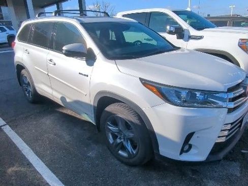 Used 2019 Toyota Highlander Limited Platinum w/ Protection Package #3 AWD/4WD image 2
