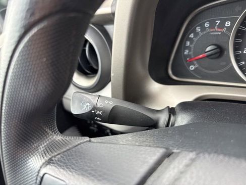 Used 2014 Toyota RAV4 LE AWD/4WD image 26