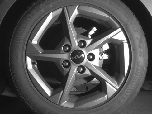 Used 2025 Kia K4 FWD image 17