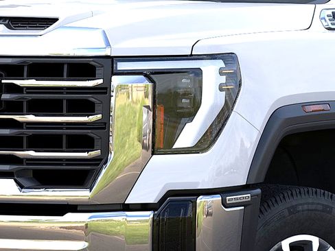 New 2026 GMC Sierra 2500 SLT image 10