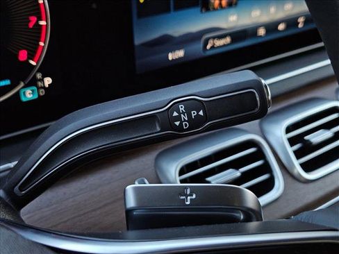 New 2026 Mercedes-Benz GLE 450 4MATIC image 16