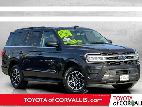Used 2024 Ford Expedition XLT image 1