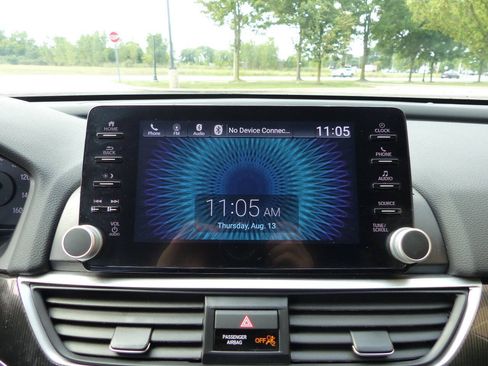 Used 2022 Honda Accord Sport image 31