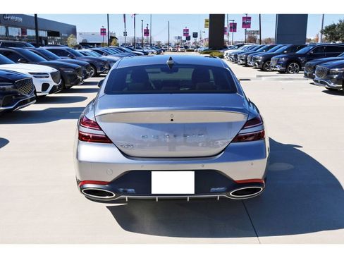 Used 2026 Genesis G70 2.5T Prestige image 7
