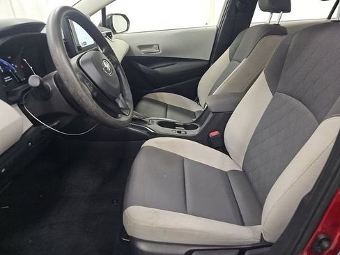 Used 2026 Toyota Corolla LE FWD image 6