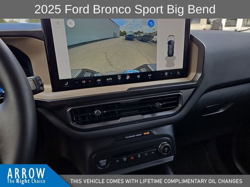Used 2025 Ford Bronco Sport Big Bend w/ Convenience Package AWD/4WD image 24