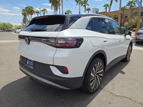 Certified 2023 Volkswagen ID.4 Pro S Plus AWD/4WD image 5
